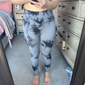 tie dye leggings